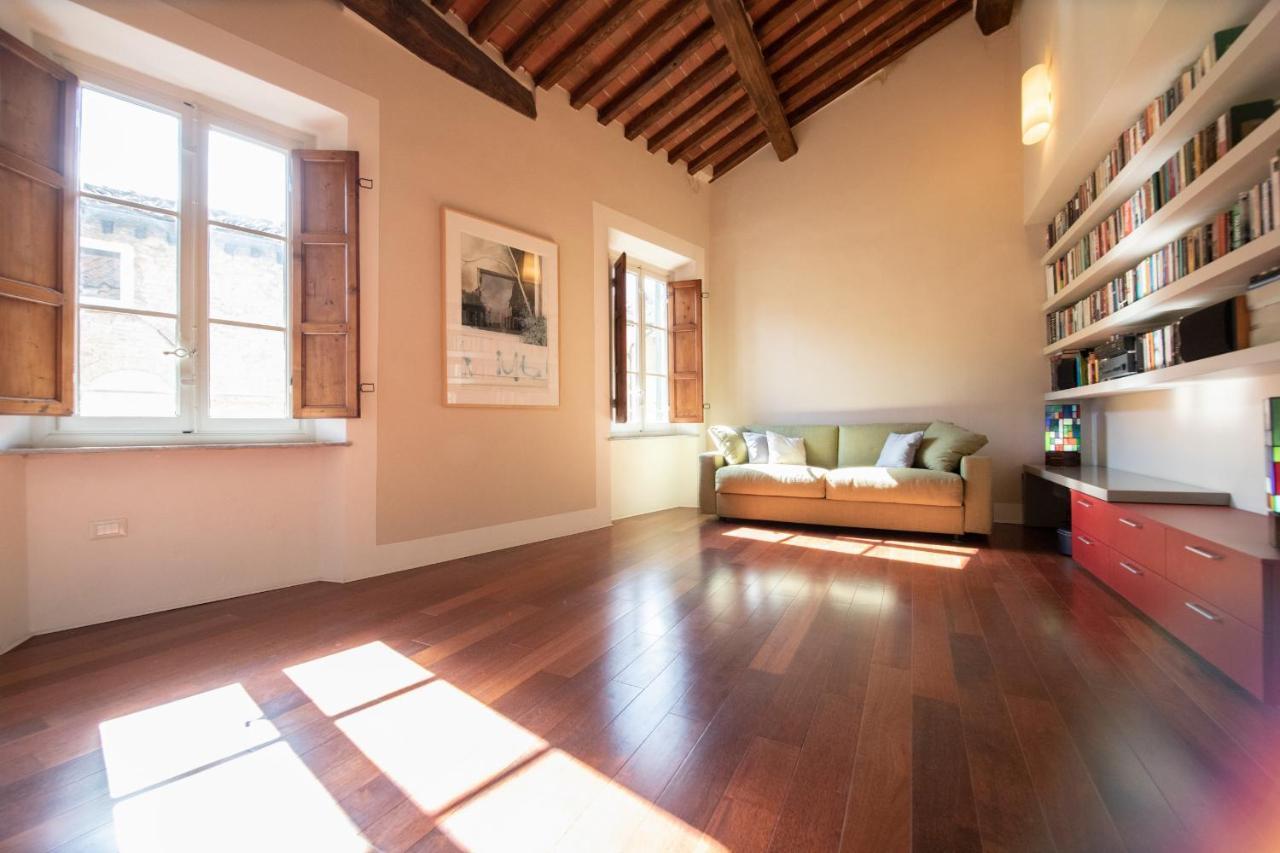 Casa Della Luce Luxury Lägenhet Lucca Exteriör bild